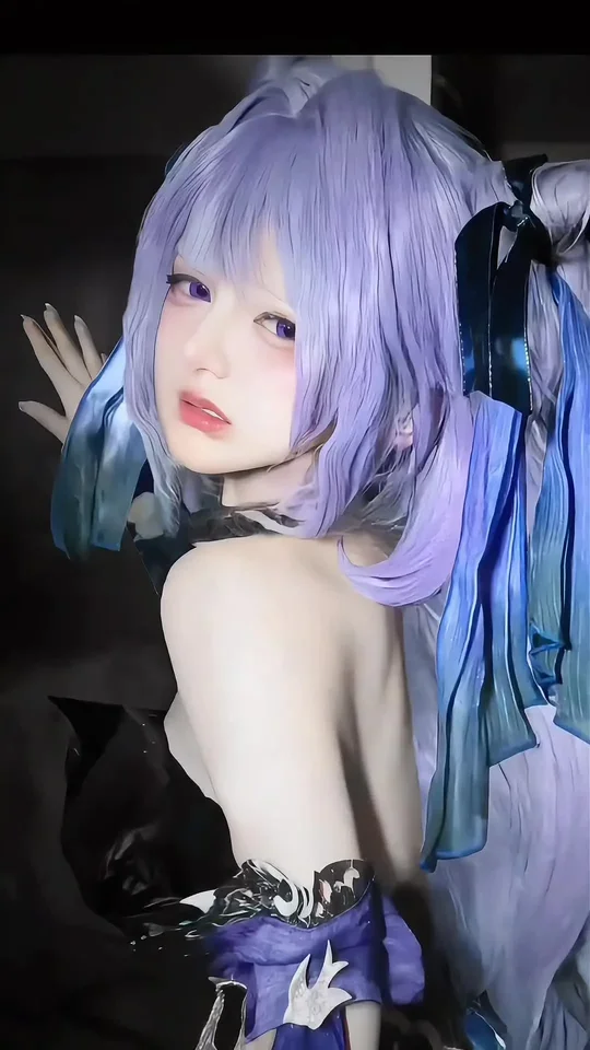恶魔总裁与冷情女孩
